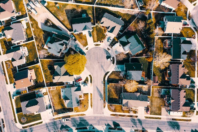 An aerial shot of a suburban cul-de-sac
